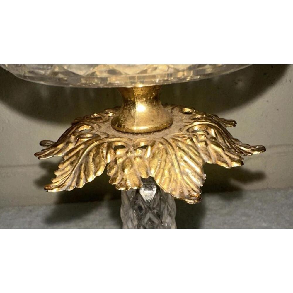 Vintage Hollywood Regency Marble Base, Gold Tones Very ornate, Candle Holder - Picture 6 of 8